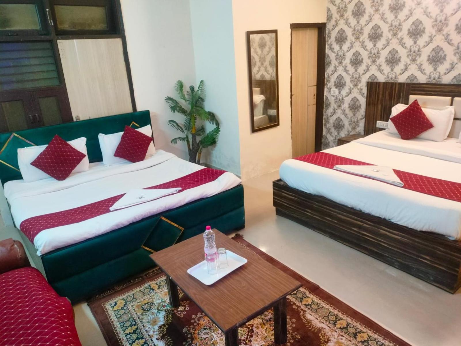 Suites Admiral Delhi Airport Neu-Delhi Exterior foto